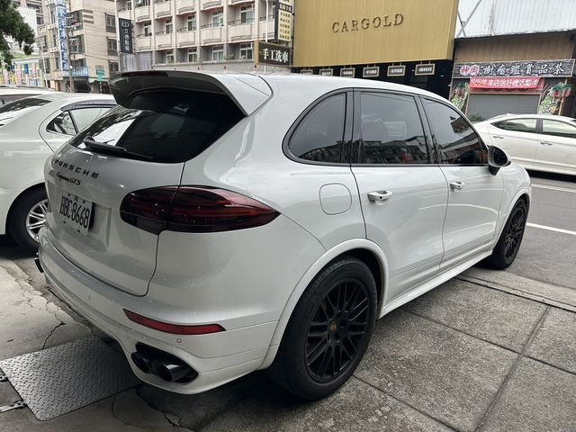 PORSCHE保時捷 CAYENNE  第3張相片