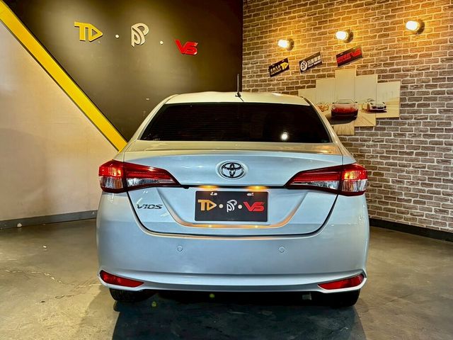 TOYOTA豐田 VIOS  第4張相片