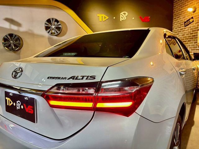 TOYOTA豐田 ALTIS  第6張相片