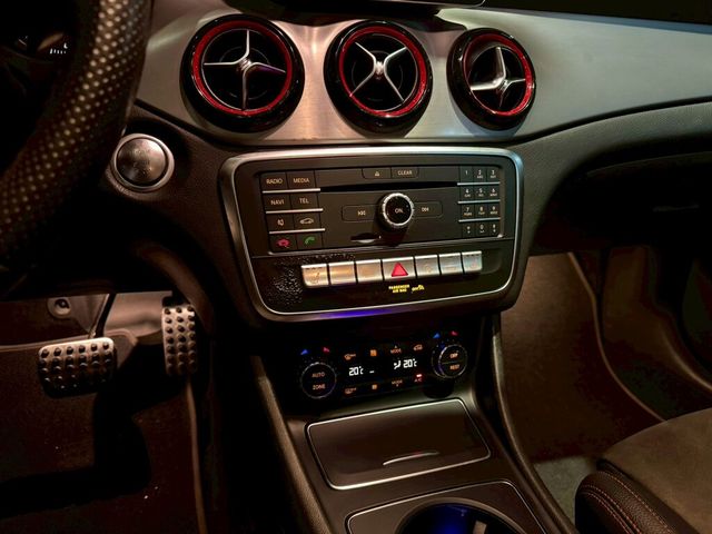 M-BENZ賓士 CLA250 SHOOTING BRAKE  第14張相片