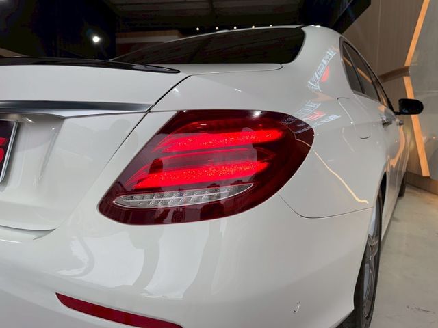 M-BENZ賓士 E300  第5張相片