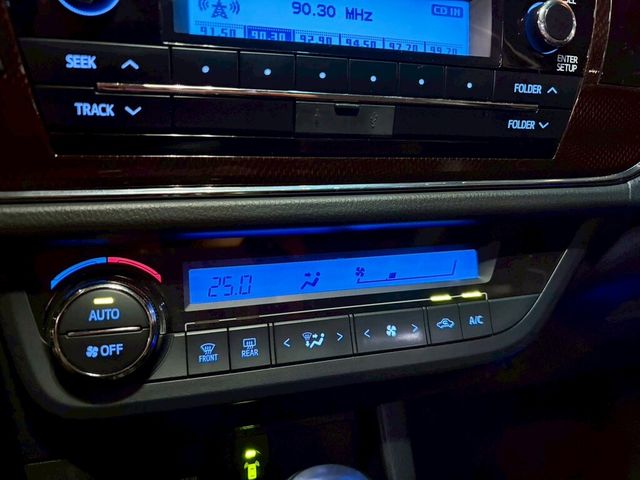 TOYOTA豐田 ALTIS  第12張相片