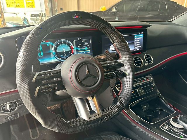 M-BENZ賓士 E300  第8張相片