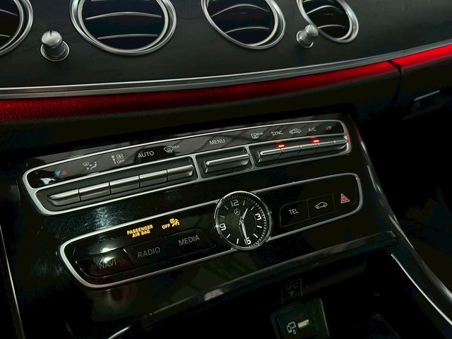 M-BENZ賓士 E300  第10張相片