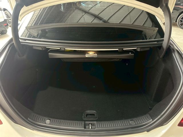 M-BENZ賓士 E300  第14張相片