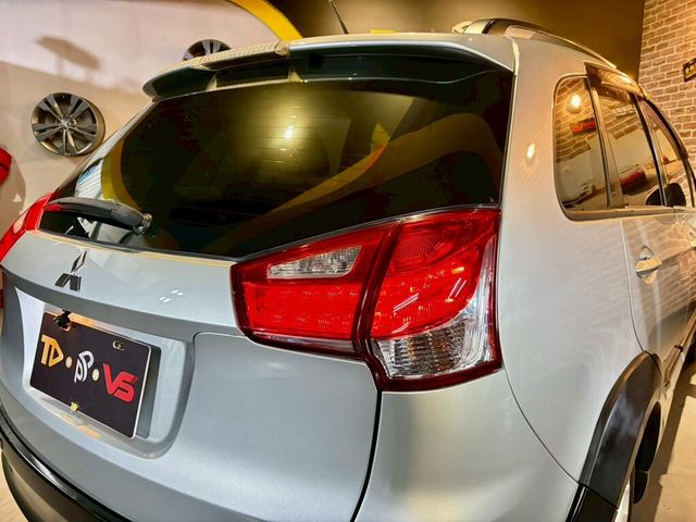 MITSUBISHI三菱 COLT PLUS  第6張相片