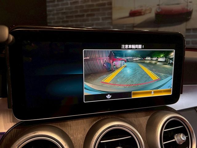 M-BENZ賓士 C300  第15張相片