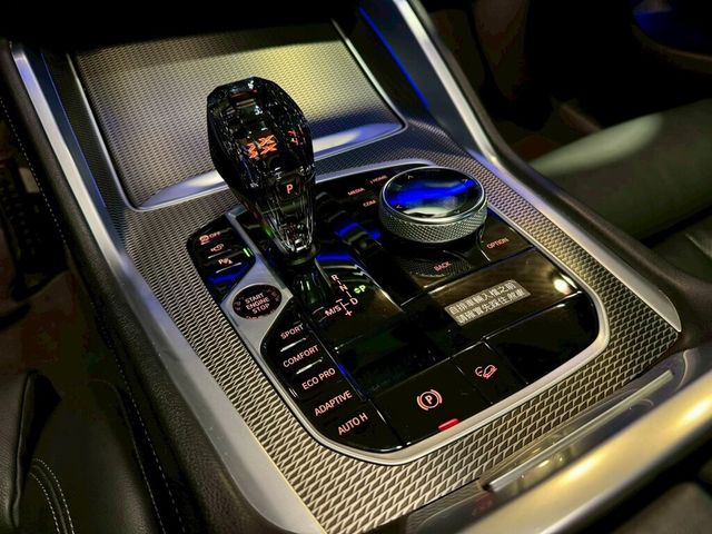 BMW寶馬 X6 XDRIVE40I  第16張相片