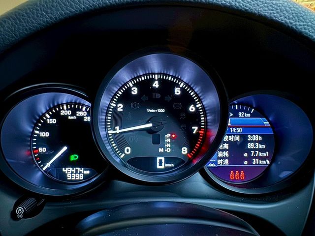 PORSCHE保時捷 MACAN  第13張相片