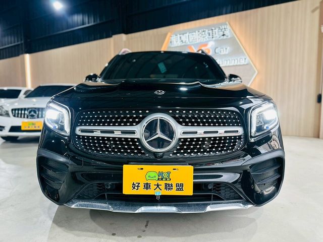 M-BENZ賓士 GLB200  第2張相片