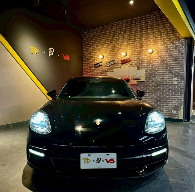 PORSCHE保時捷 PANAMERA  第3張相片