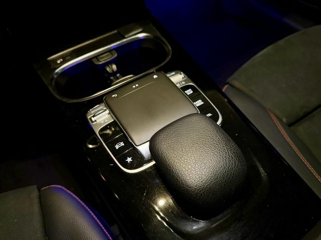 M-BENZ賓士 CLA250  第14張相片