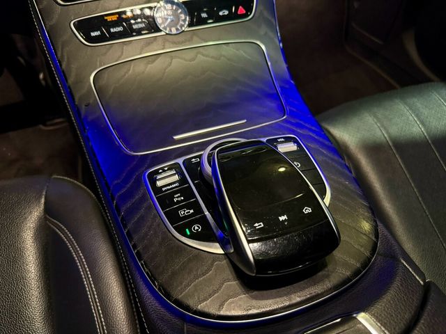 M-BENZ賓士 E300  第15張相片
