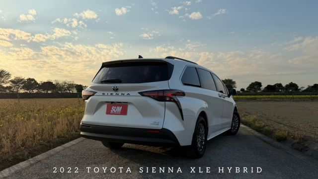 SIENNA  第2張相片