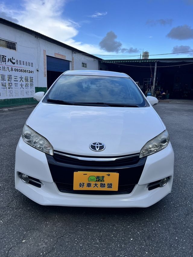 TOYOTA豐田 WISH  第2張相片