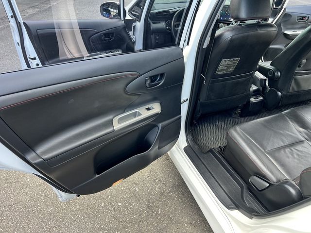 TOYOTA豐田 WISH  第11張相片