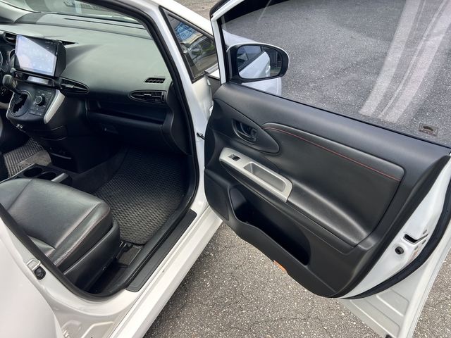 TOYOTA豐田 WISH  第12張相片