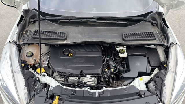 FORD福特 KUGA  第9張相片