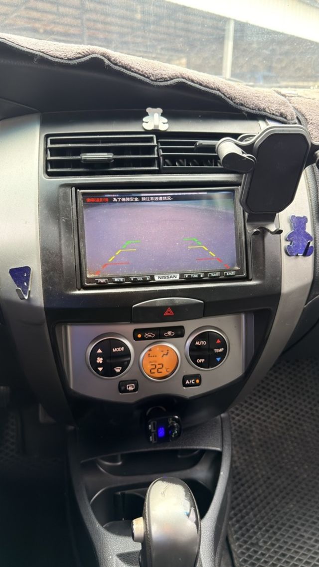 NISSAN日產 LIVINA  第9張相片