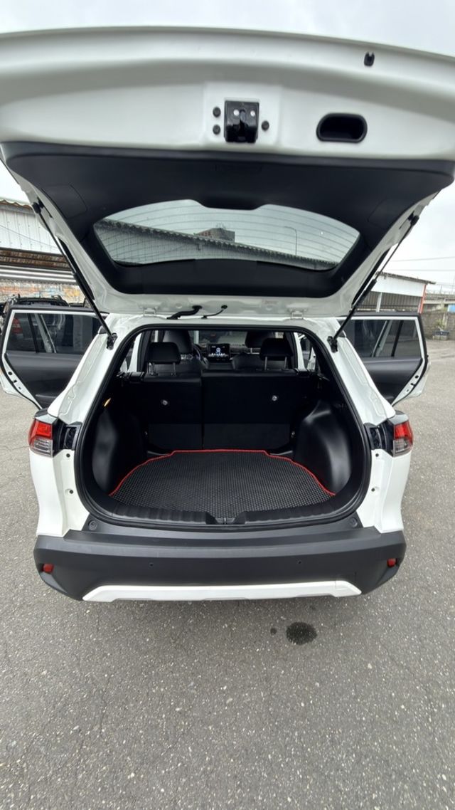 TOYOTA豐田 COROLLA CROSS  第20張相片