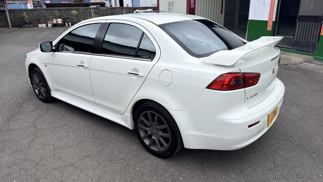 MITSUBISHI三菱 LANCER  第4張相片