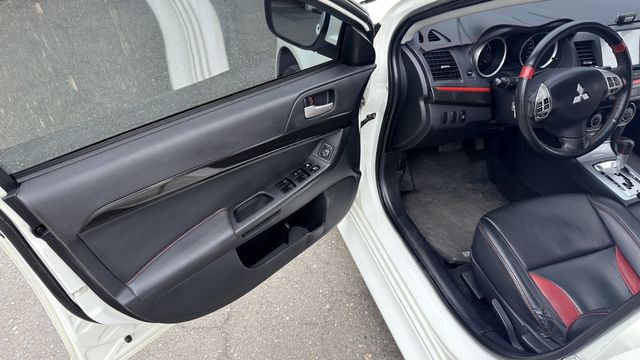 MITSUBISHI三菱 LANCER  第18張相片