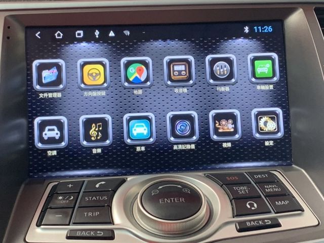 IKEY頂級V6引擎只跑11萬里程/全頂黑玻璃雙天窗/雙前電動椅/導航/定速/音樂快撥鍵/恆溫/倒車顯影/抬顯  第6張相片