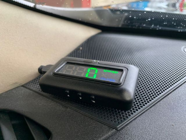 IKEY頂級V6引擎只跑11萬里程/全頂黑玻璃雙天窗/雙前電動椅/導航/定速/音樂快撥鍵/恆溫/倒車顯影/抬顯  第17張相片