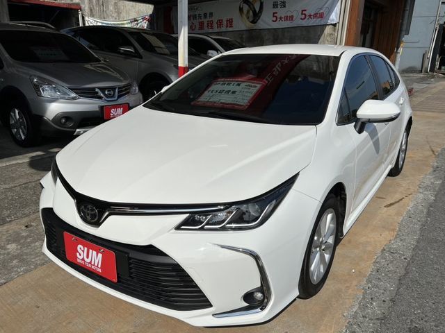 一手車僅跑5萬公里/ACC/全新安卓機/恆溫/定速/循跡/藍芽/液晶/音控快撥/ISOFIX/霧燈/認證車可保固  第1張相片