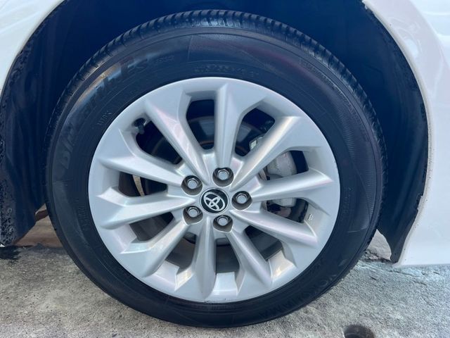 一手車僅跑5萬公里/ACC/全新安卓機/恆溫/定速/循跡/藍芽/液晶/音控快撥/ISOFIX/霧燈/認證車可保固  第17張相片