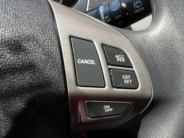 一手車有定速/只跑7萬多公里/全新WIFI安卓機/導航/藍芽/行車紀錄器/ISOFIX/ECO/後座出風口/鋁圈  第11張相片