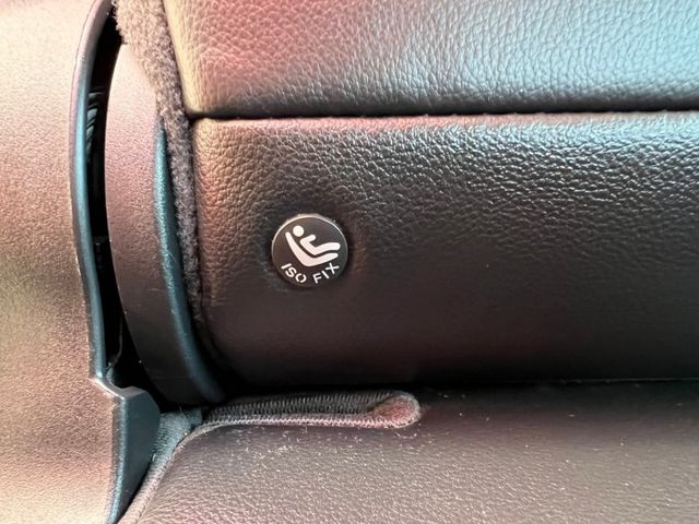 一手車有定速/只跑7萬多公里/全新WIFI安卓機/導航/藍芽/行車紀錄器/ISOFIX/ECO/後座出風口/鋁圈  第14張相片