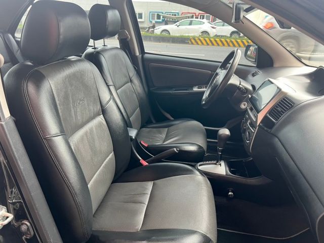 液晶儀表/低里程/安卓WIFI機/電折/藍芽/導航/行車紀錄器/倒車顯影/霧燈/鋁圈/黑內裝/便宜代步車  第8張相片