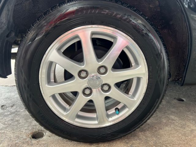 液晶儀表/低里程/安卓WIFI機/電折/藍芽/導航/行車紀錄器/倒車顯影/霧燈/鋁圈/黑內裝/便宜代步車  第17張相片