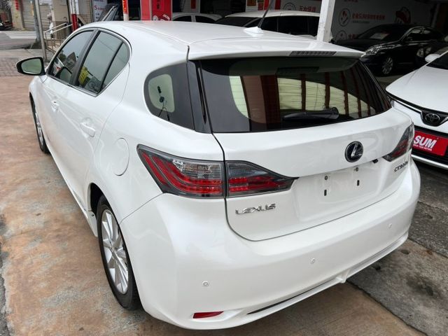一手車12吋JHY品牌大螢幕/導航/藍芽/10安/雙前電動椅/電熱椅/定速/電折/自動頭燈/行車加倒車顯影/前後雷達霧燈  第4張相片