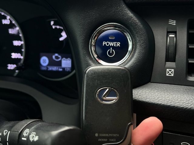 一手車12吋JHY品牌大螢幕/導航/藍芽/10安/雙前電動椅/電熱椅/定速/電折/自動頭燈/行車加倒車顯影/前後雷達霧燈  第13張相片