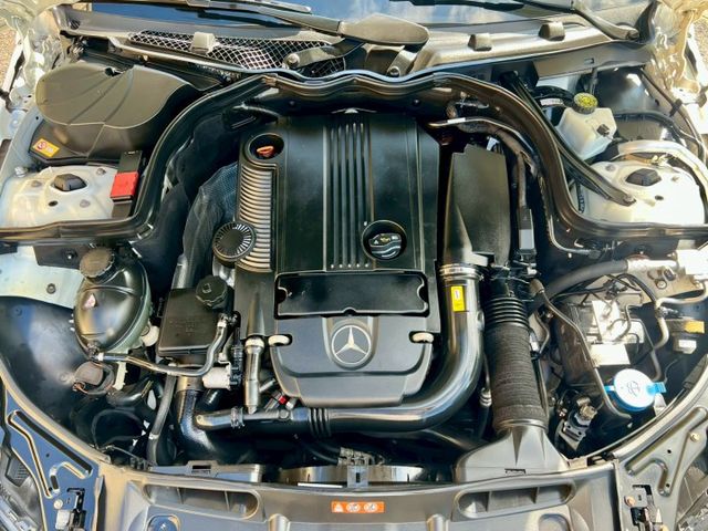 一手車/7安/天窗/低里程/雙前電動椅/行車紀錄器/快撥鍵/定速/藍芽/霧燈/鋁圈17吋/四顆輪胎新  第17張相片