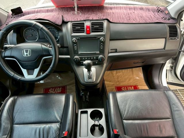 優質代步休旅車/里程保證/電折/藍芽/尾翼/胎壓/行車紀錄器/倒車顯影/霧燈/防水托盤/輪胎近全新  第6張相片