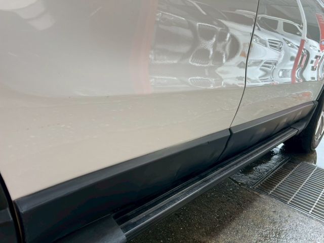 優質代步休旅車/里程保證/電折/藍芽/尾翼/胎壓/行車紀錄器/倒車顯影/霧燈/防水托盤/輪胎近全新  第16張相片