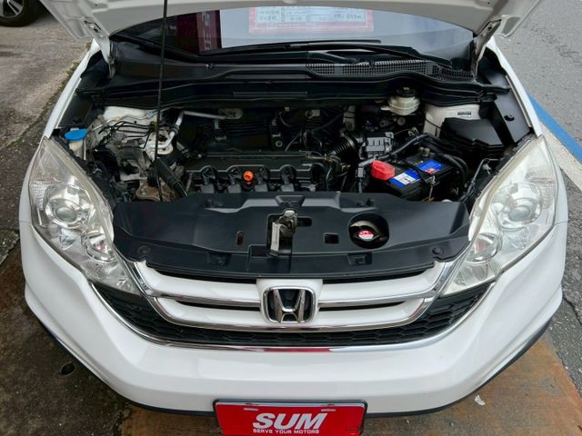 優質代步休旅車/里程保證/電折/藍芽/尾翼/胎壓/行車紀錄器/倒車顯影/霧燈/防水托盤/輪胎近全新  第17張相片