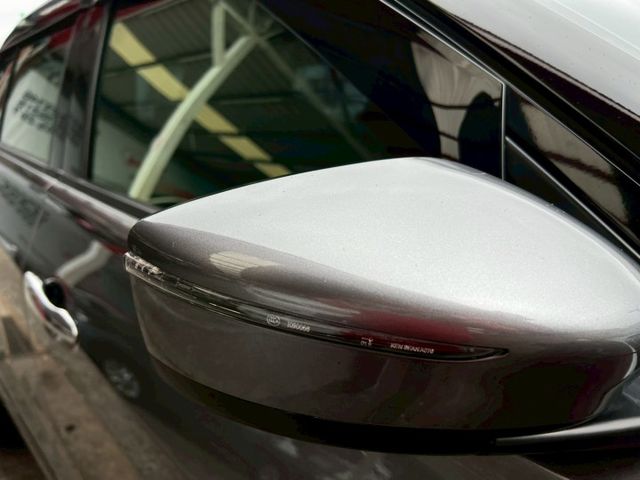 一手車跑4萬公里/CARPLAY螢幕/ISOFIX/音控快撥鍵/行車紀錄器/倒車顯影/霧燈  第16張相片