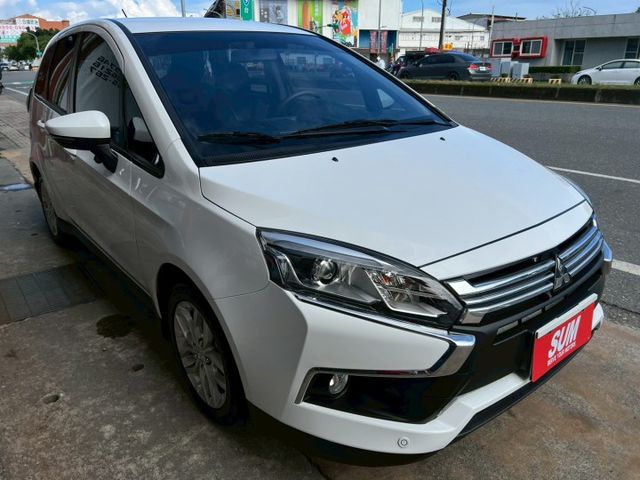 一手車IKEY/環景系統安卓機/藍芽/導航/電折/循跡/電動尾門/ISOFIX/霧燈/前後雷達/四鏡頭行車紀錄器環景錄影  第2張相片