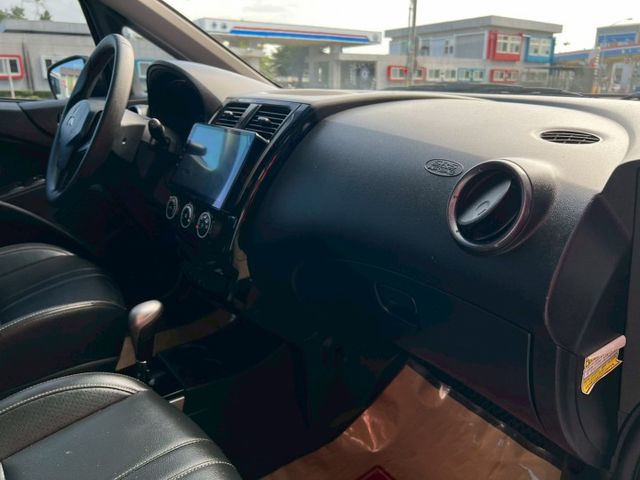 一手車IKEY/環景系統安卓機/藍芽/導航/電折/循跡/電動尾門/ISOFIX/霧燈/前後雷達/四鏡頭行車紀錄器環景錄影  第7張相片