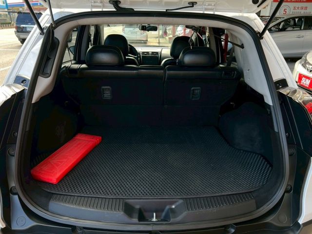 一手車IKEY/環景系統安卓機/藍芽/導航/電折/循跡/電動尾門/ISOFIX/霧燈/前後雷達/四鏡頭行車紀錄器環景錄影  第17張相片