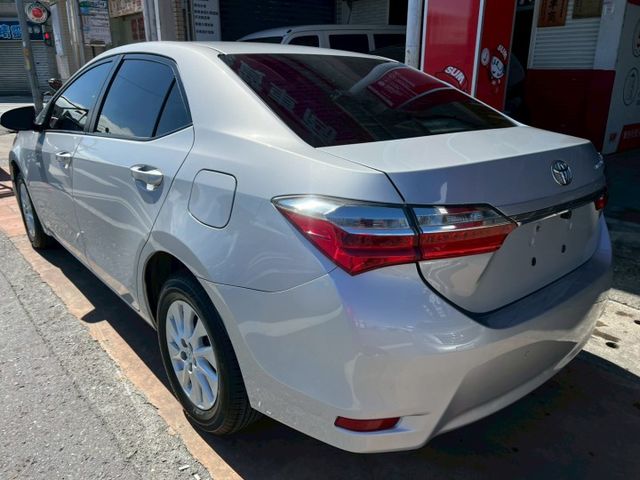 一手車/藍芽/ABS/鋁圈/輪胎新/原廠保養/行車紀錄器/買就送2年或5萬公里保固  第4張相片