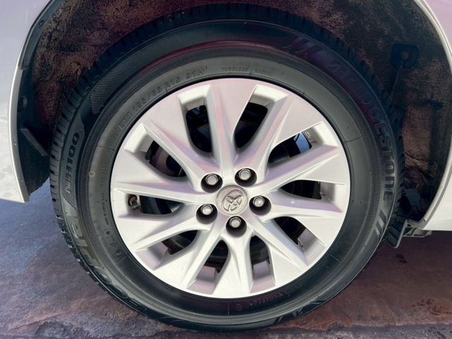 一手車/藍芽/ABS/鋁圈/輪胎新/原廠保養/行車紀錄器/買就送2年或5萬公里保固  第20張相片