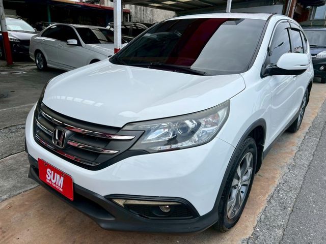 一手車里程保證/天窗/安卓機/自動頭燈/換檔快撥/定速/藍芽/導航/電折/恆溫/循跡/WIFI/倒車影像行車紀錄器/霧燈  第1張相片