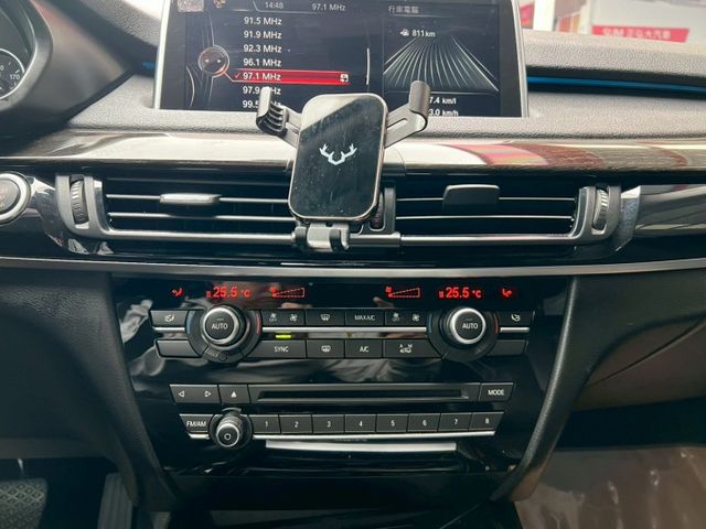 一手車原板件4WD/雙前電動椅/全景大天窗/吸門/定速/藍芽/前鏡輔助/電尾門/行駛多模式切換/AUTO H/室內氣氛燈  第10張相片