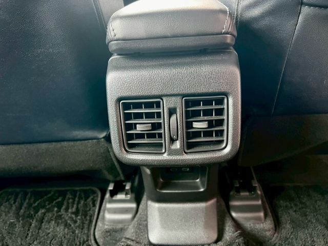 一手車低里程潮玩版/ACC/腳踢電尾門/CARPLAY/電折/盲點/車頂架/自動煞停/AUTOHOLD/霧燈  第12張相片