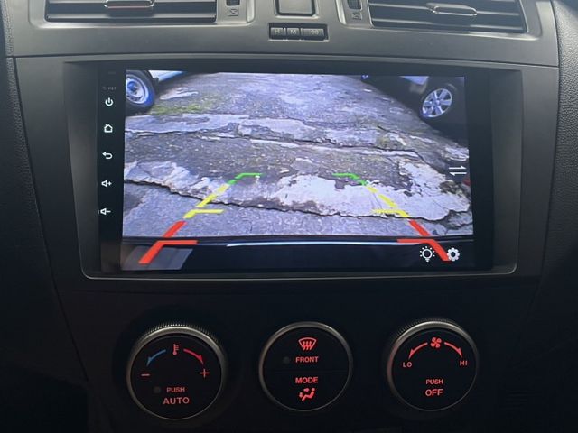 一手車/七人座/音控快撥鍵/藍芽/導航/電折/行車紀錄器/ISOFIX/全新安卓WIFI機/倒車顯影/霧燈  第13張相片